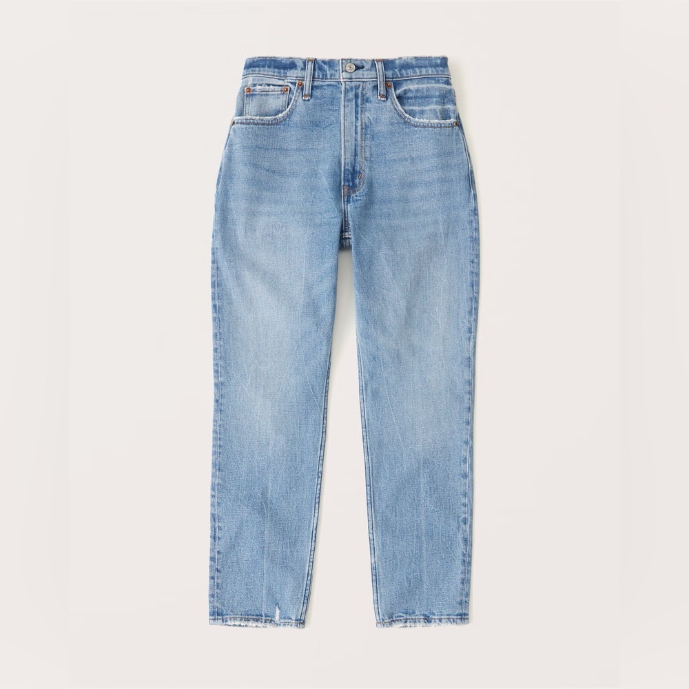 NWT Abercrombie & Fitch Pleated High Rise 80s Mom Jean light blue size 29 short